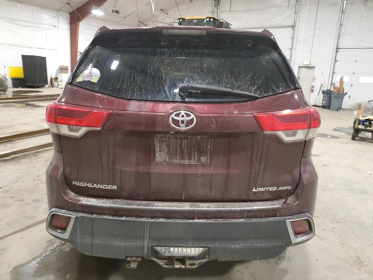 2018 TOYOTA HIGHLANDER - Image 6