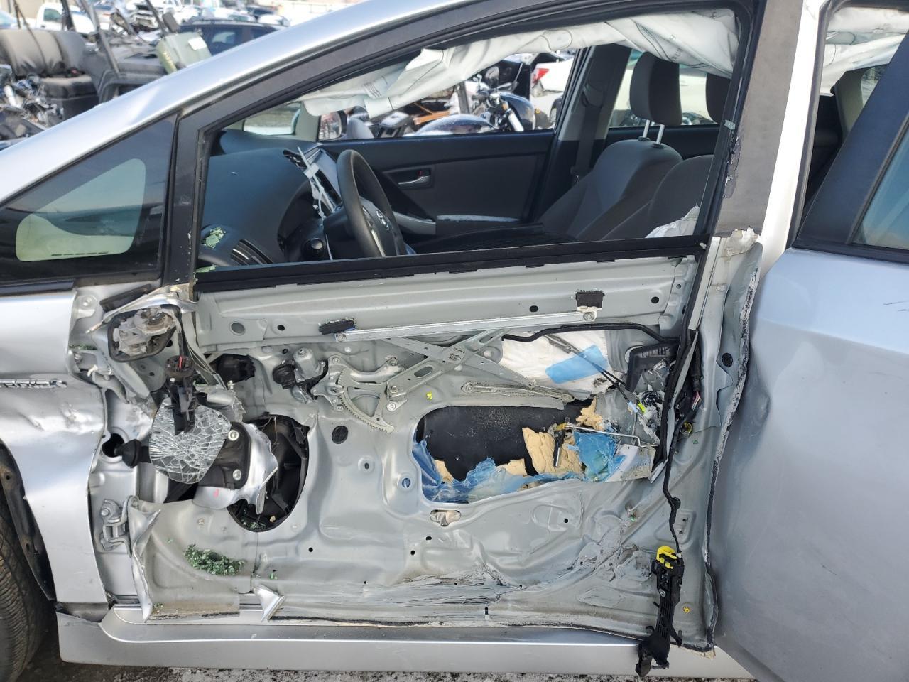 2013 TOYOTA PRIUS - Image 7