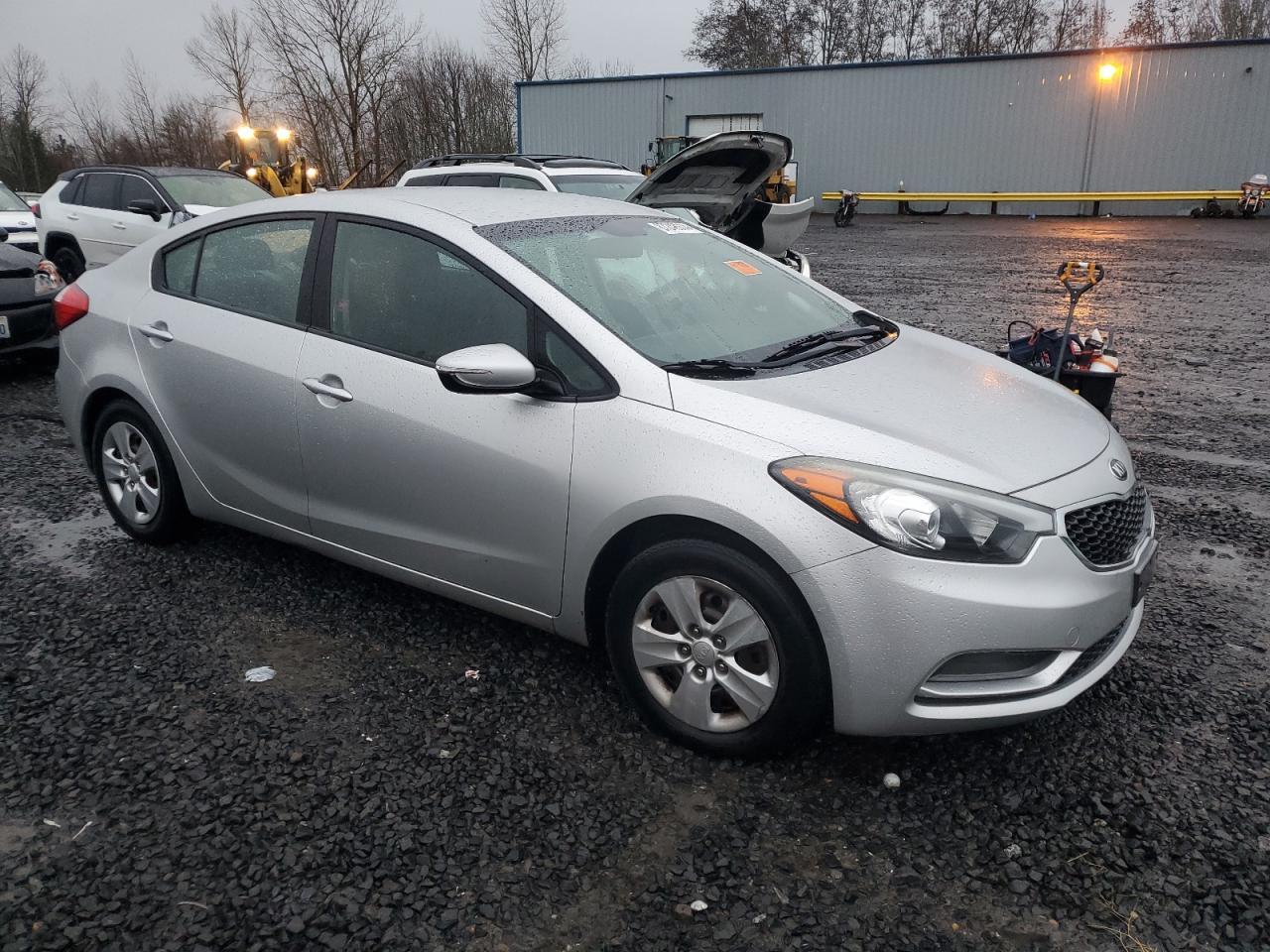 2015 KIA FORTE LX - Фото 4