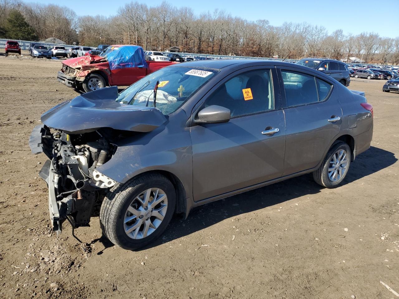 2016 NISSAN VERSA S