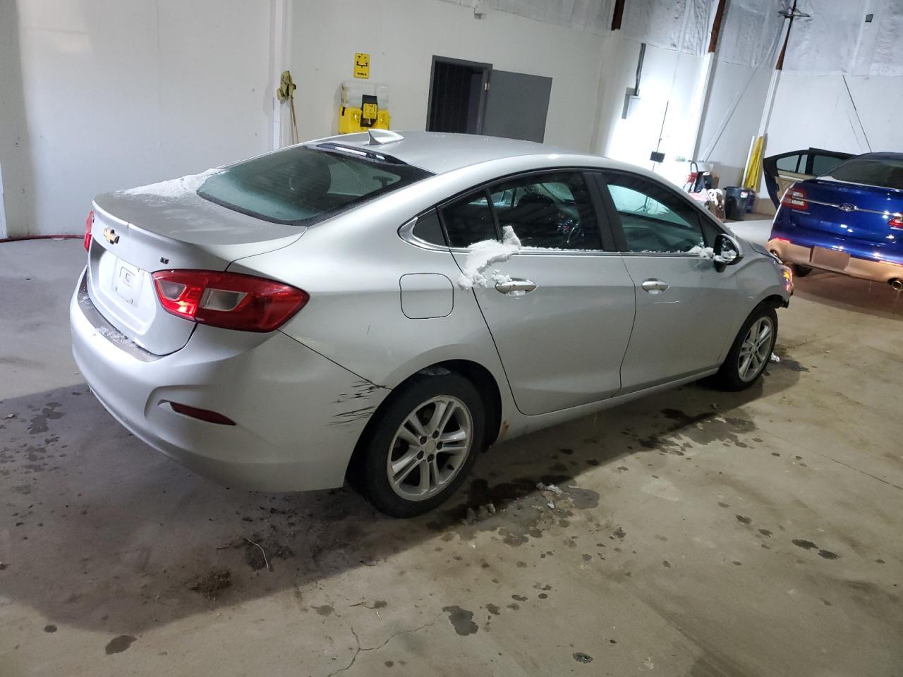 2016 CHEVROLET CRUZE LT - Фото 3