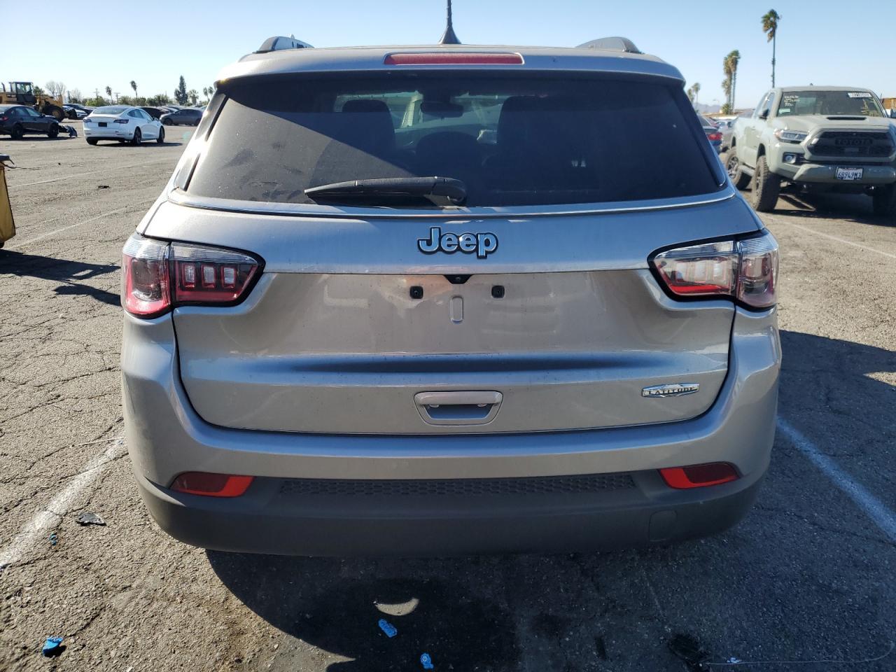 2022 JEEP COMPASS LA - Image 6
