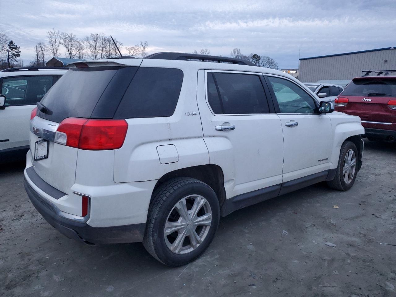 2016 GMC TERRAIN SL - Image 3