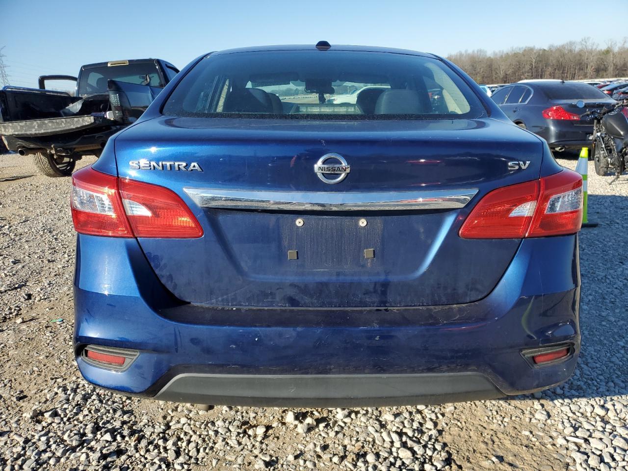 2017 NISSAN SENTRA S - Фото 6