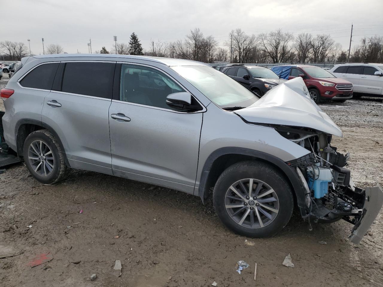 2018 TOYOTA HIGHLANDER - Фото 4
