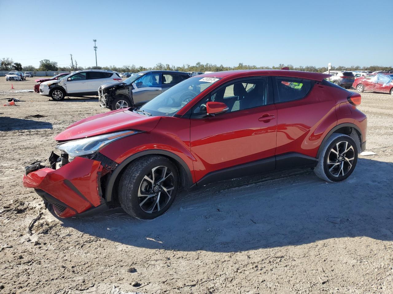 2021 TOYOTA C-HR XLE