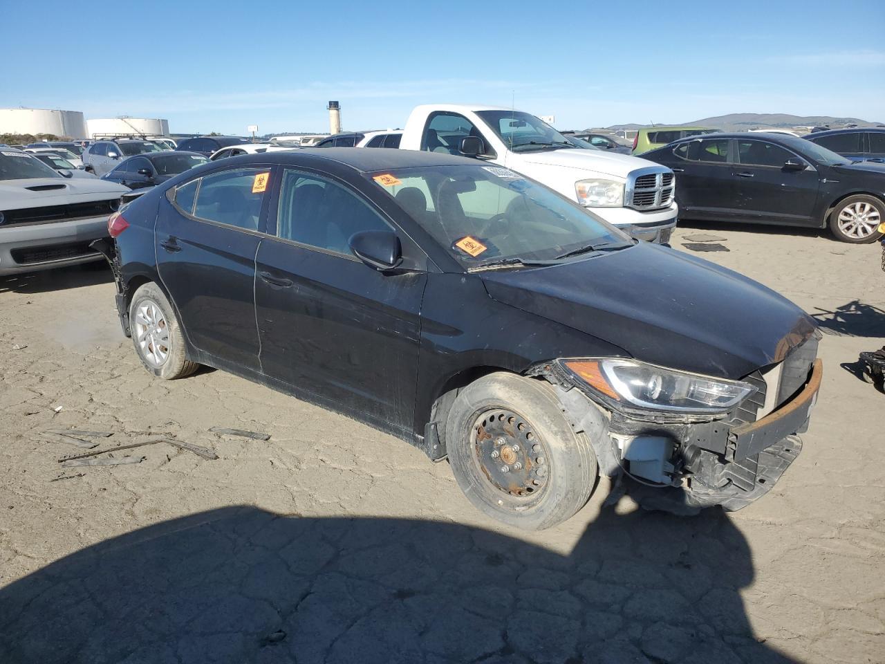 2018 HYUNDAI ELANTRA SE - Image 4