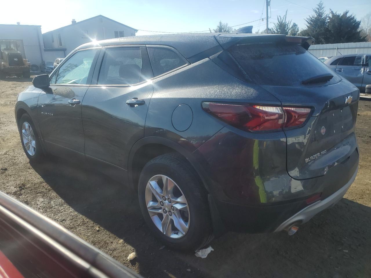 2021 CHEVROLET BLAZER 2LT - Image 2
