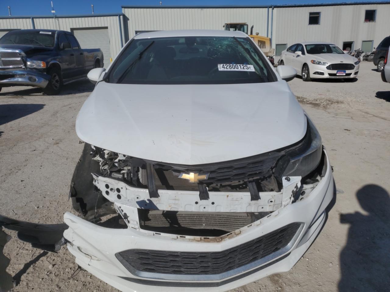 2017 CHEVROLET CRUZE LT - Image 5