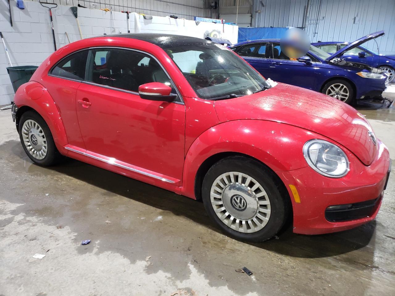 2015 VOLKSWAGEN BEETLE 1.8 - Фото 4
