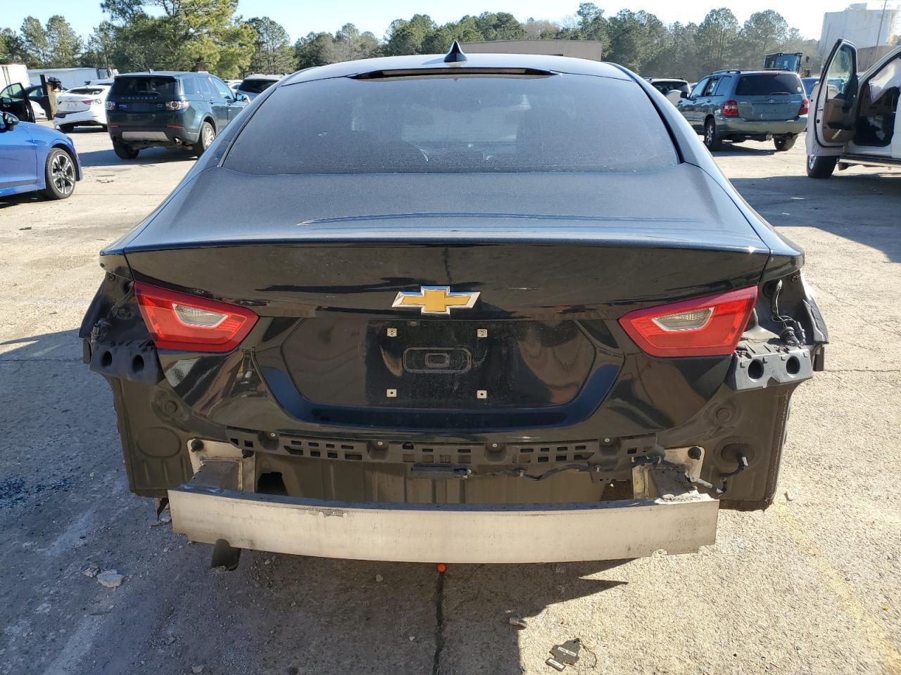 2017 CHEVROLET MALIBU LT - Image 6