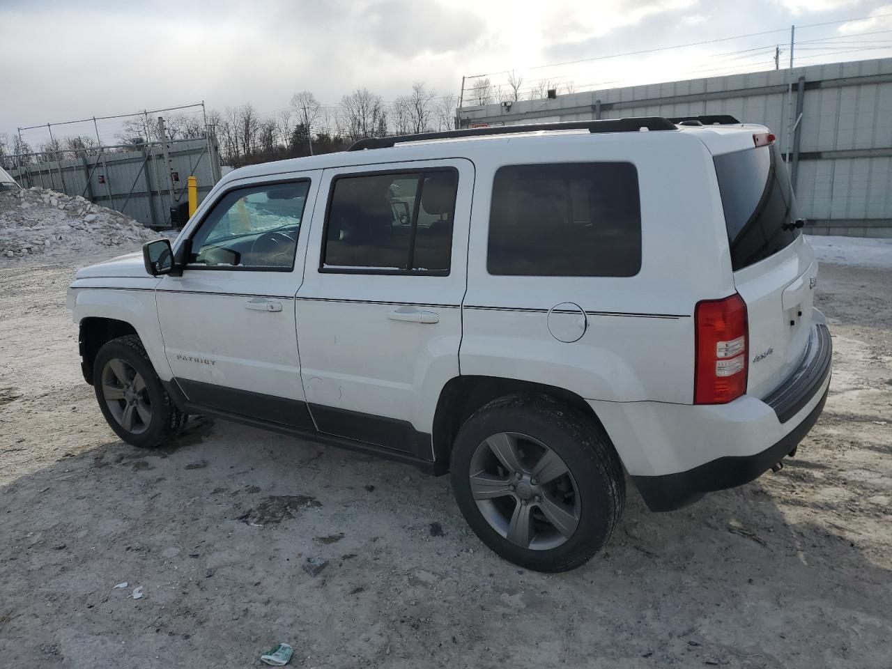2015 JEEP PATRIOT LA - Image 2