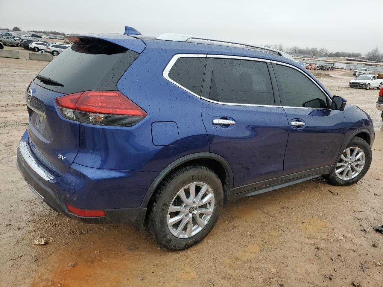 2017 NISSAN ROGUE S - Image 3