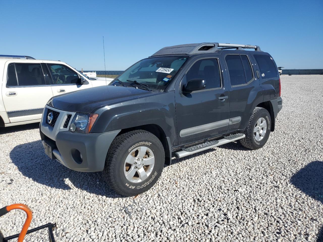 2012 NISSAN XTERRA OFF