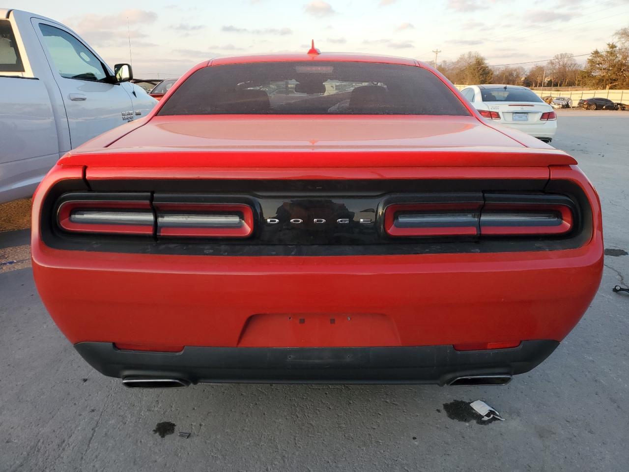 2016 DODGE CHALLENGER - Image 6