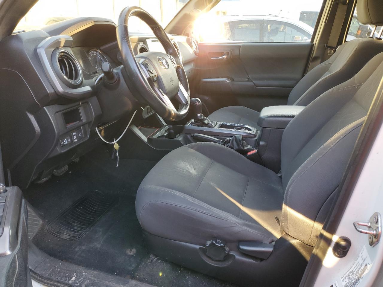 2019 TOYOTA TACOMA DOU - Фото 7