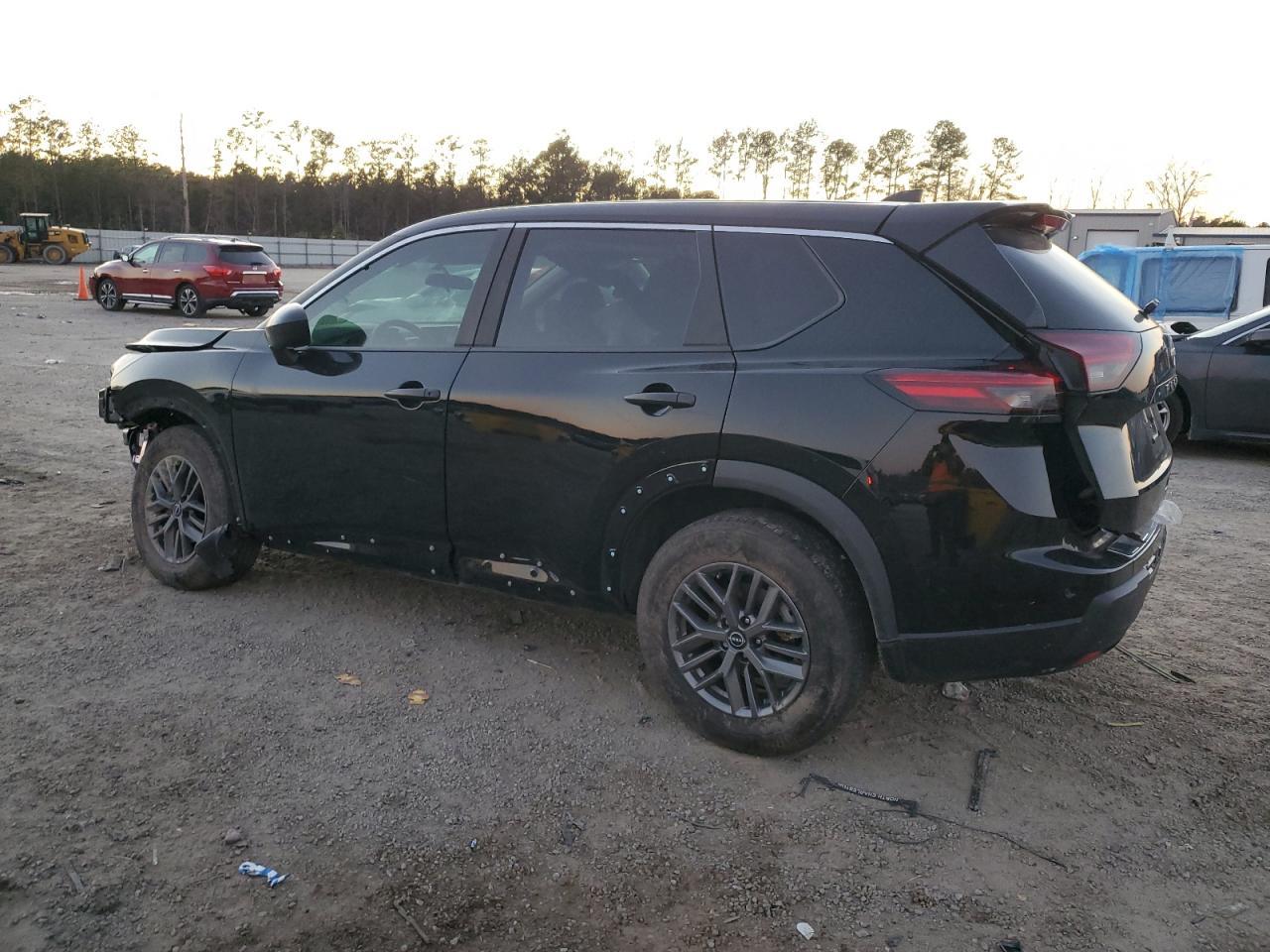 2024 NISSAN ROGUE S - Image 2
