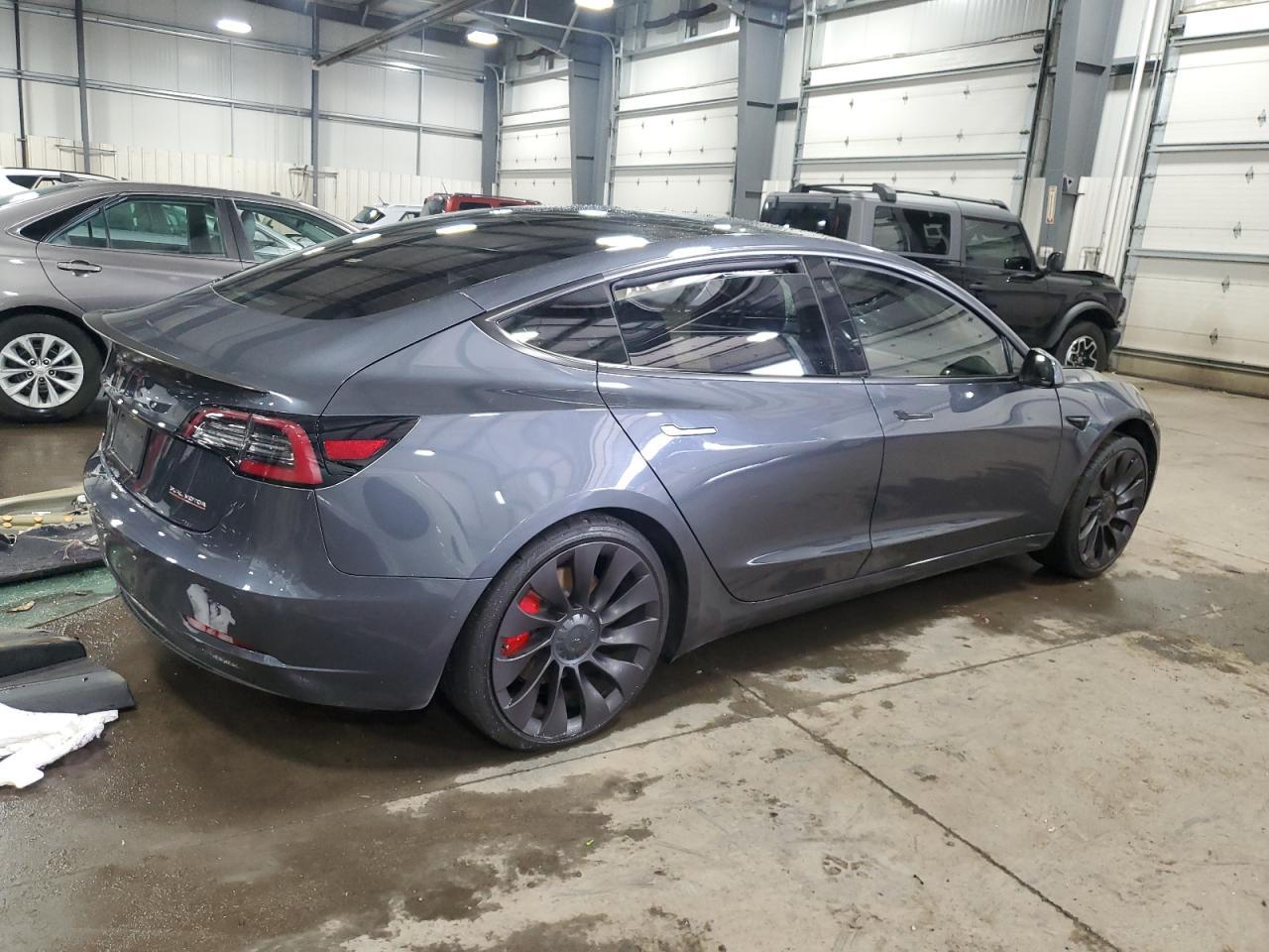 2021 TESLA MODEL 3 - Image 3