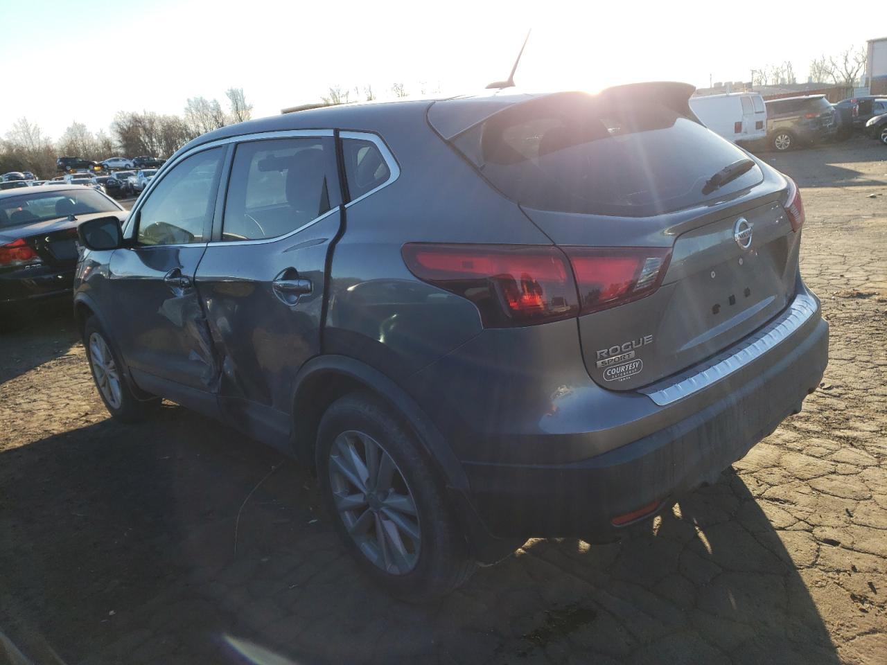 2017 NISSAN ROGUE SPOR - Image 2