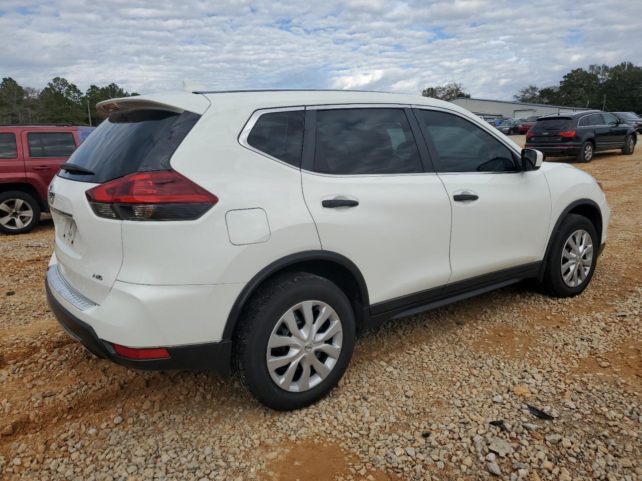 2018 NISSAN ROGUE S - Image 3