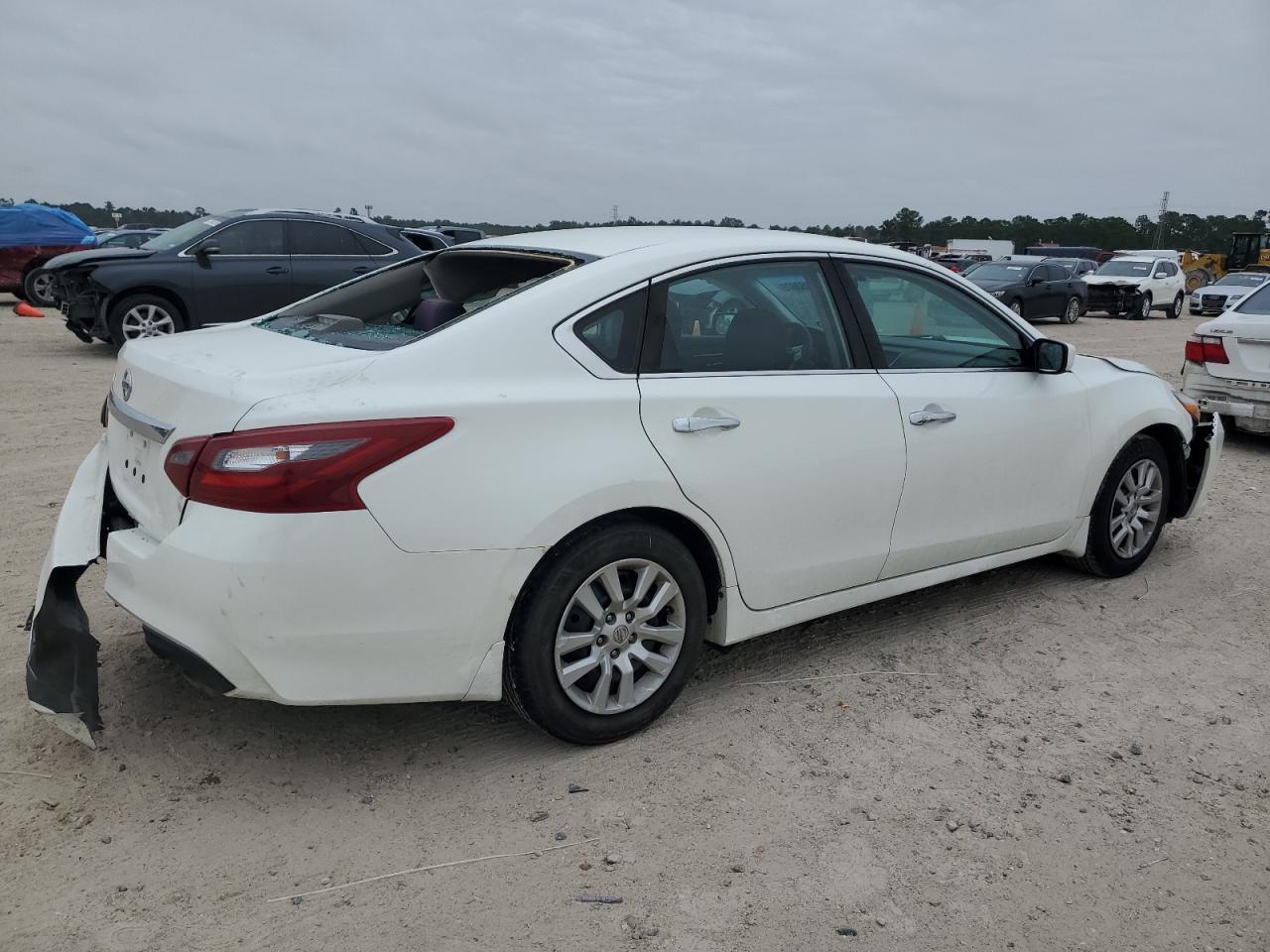 2018 NISSAN ALTIMA 2.5 - Image 3