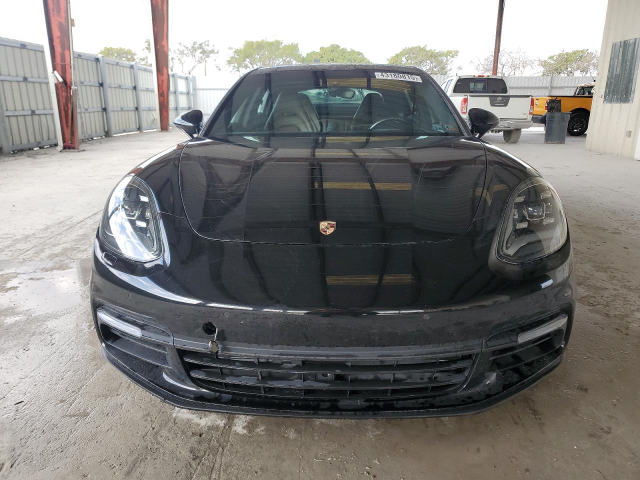 2018 PORSCHE PANAMERA 4 - Фото 5