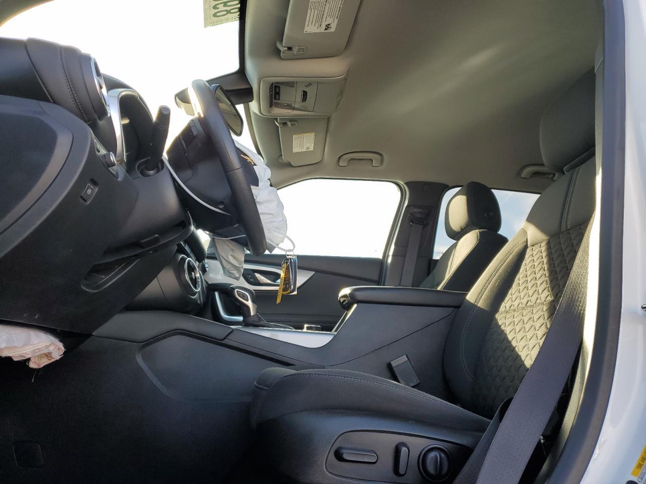 2021 CHEVROLET BLAZER 2LT - Image 7