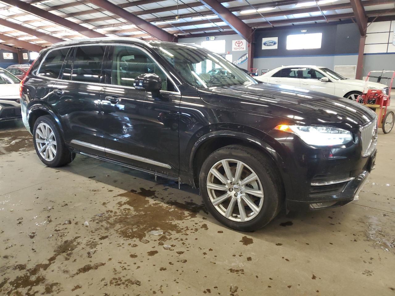 2016 VOLVO XC90 T6 - Фото 4