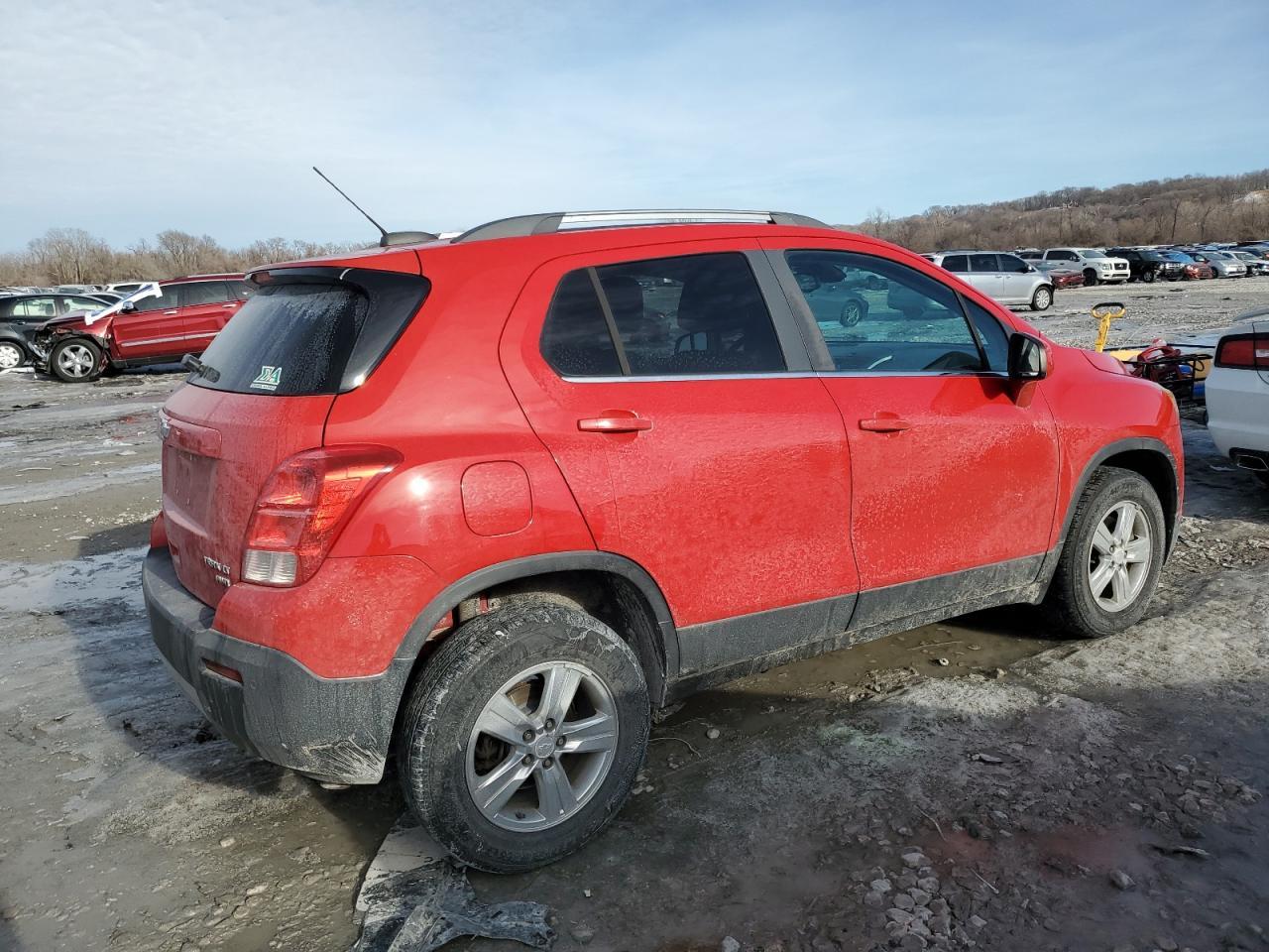2015 CHEVROLET TRAX 1LT - Фото 3