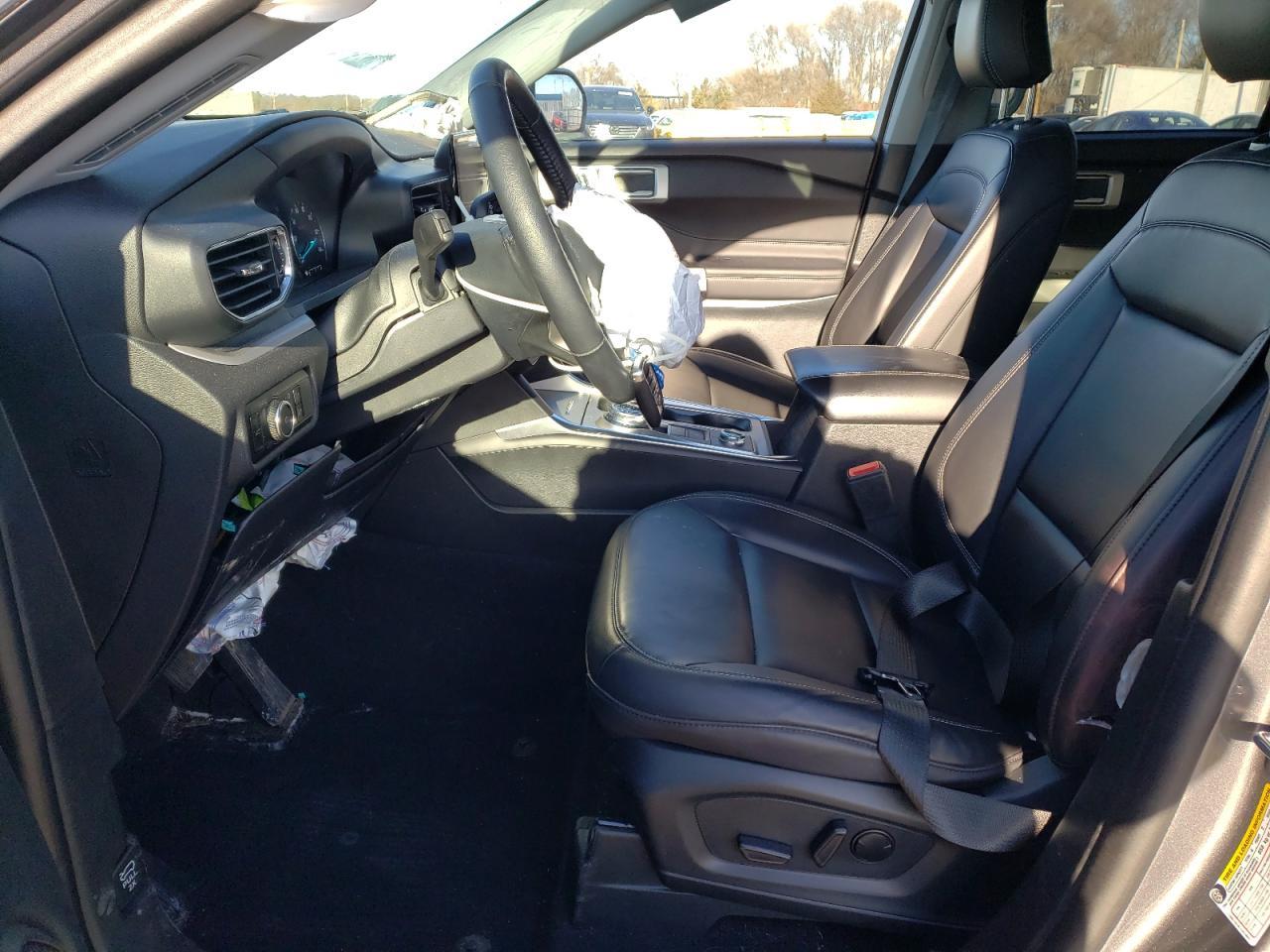 2023 FORD EXPLORER X - Image 7