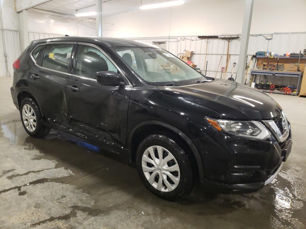 2017 NISSAN ROGUE S - Image 4