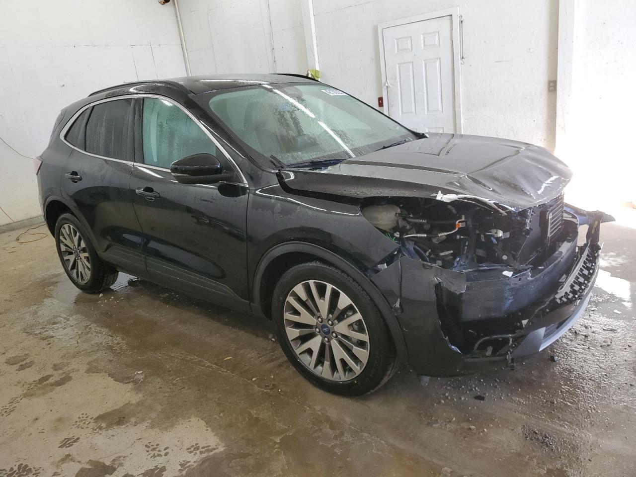 2020 FORD ESCAPE TIT - Image 4