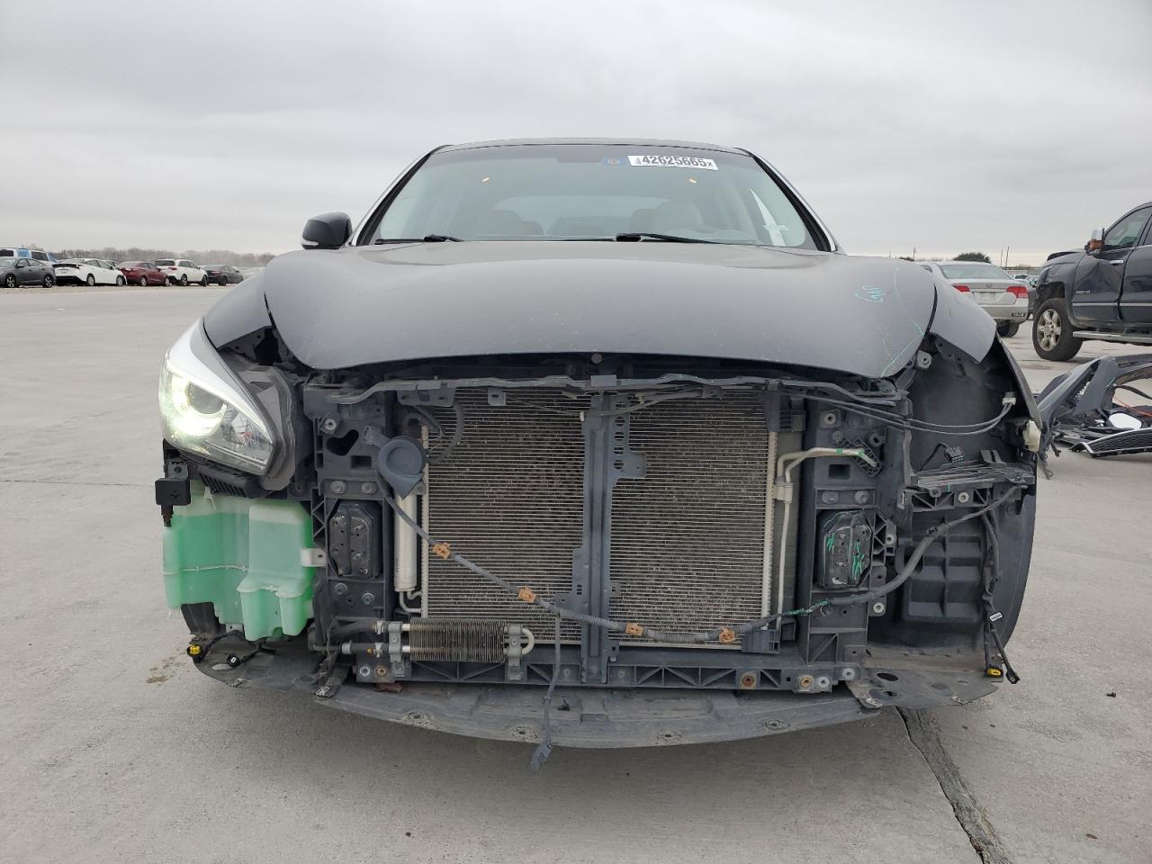 2015 INFINITI Q70 3.7 - Image 5