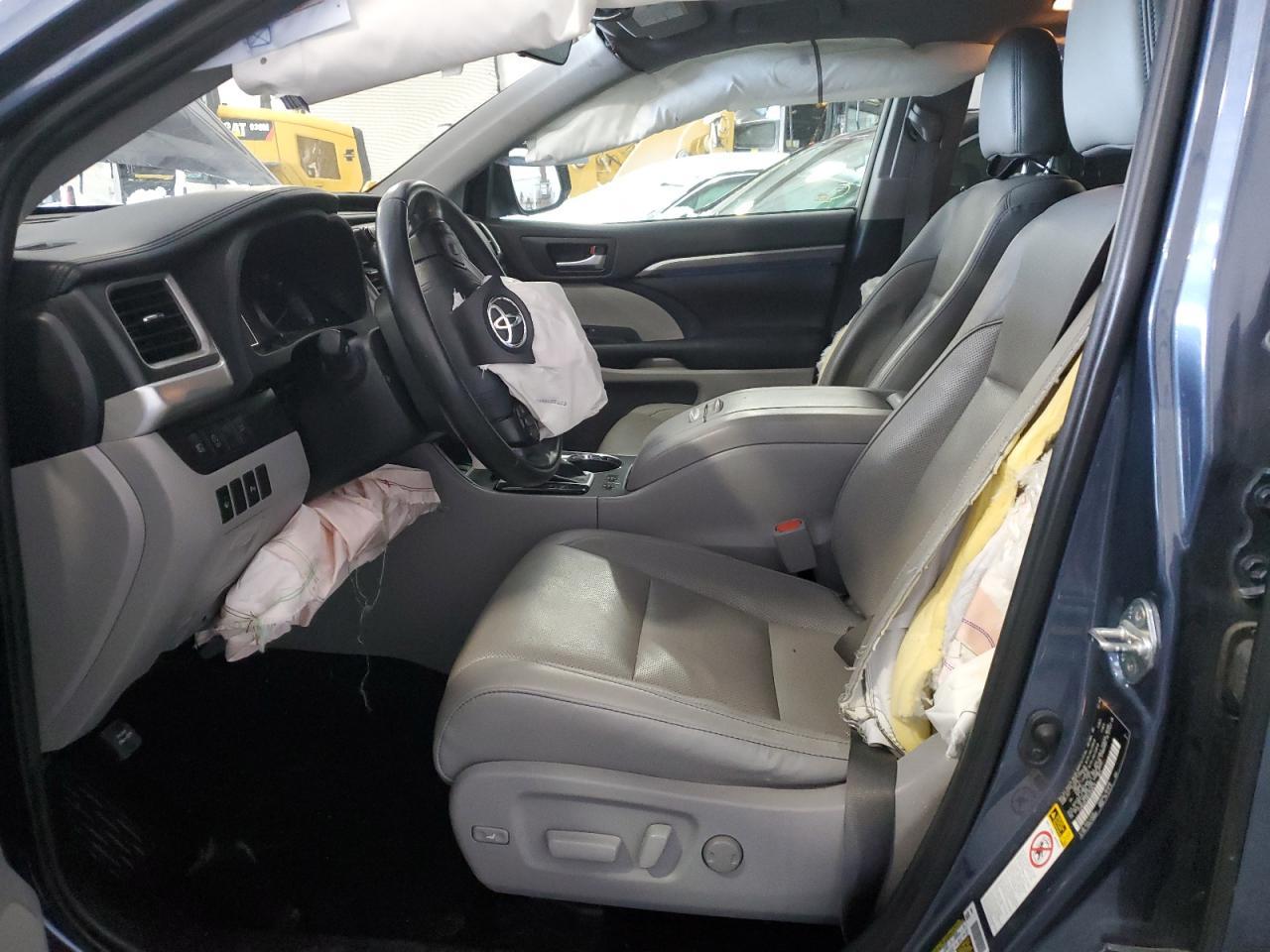 2019 TOYOTA HIGHLANDER - Фото 7