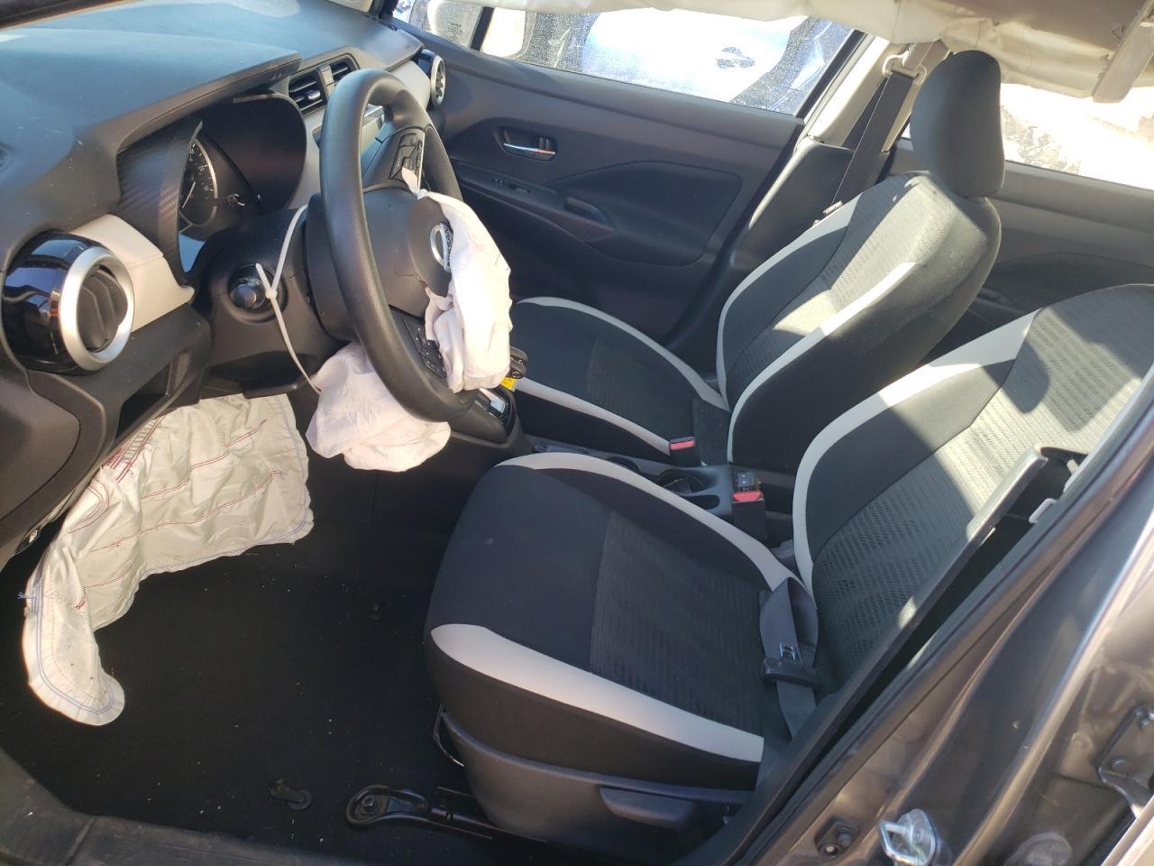 2021 NISSAN VERSA SV - Image 7