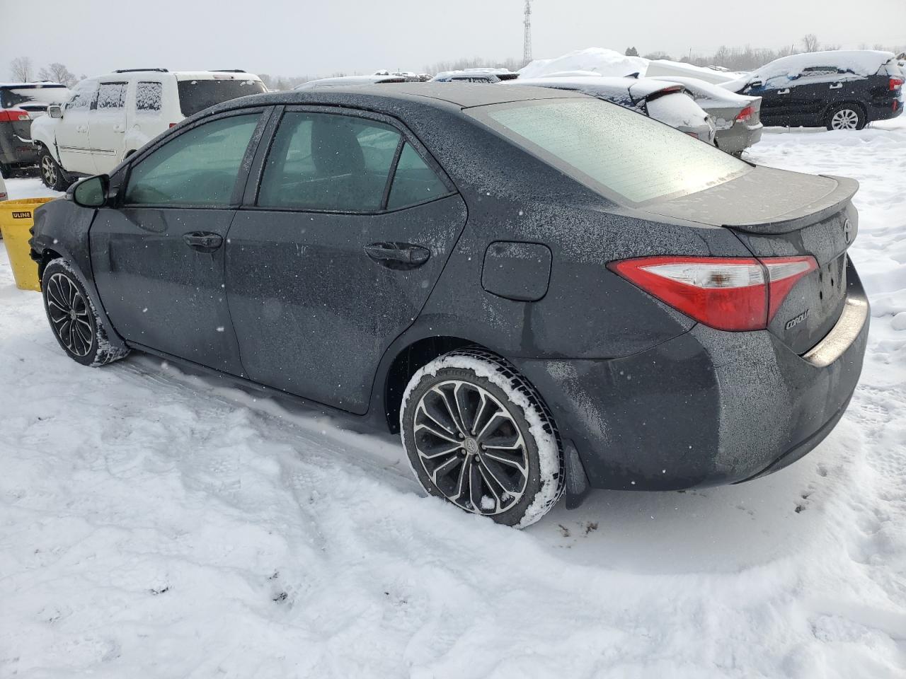 2015 TOYOTA COROLLA L - Фото 2