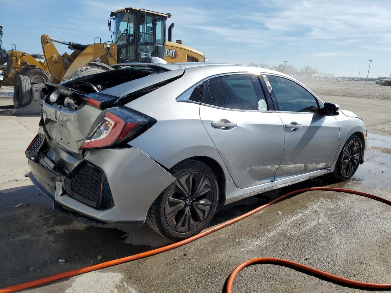 2018 HONDA CIVIC EX - Фото 3
