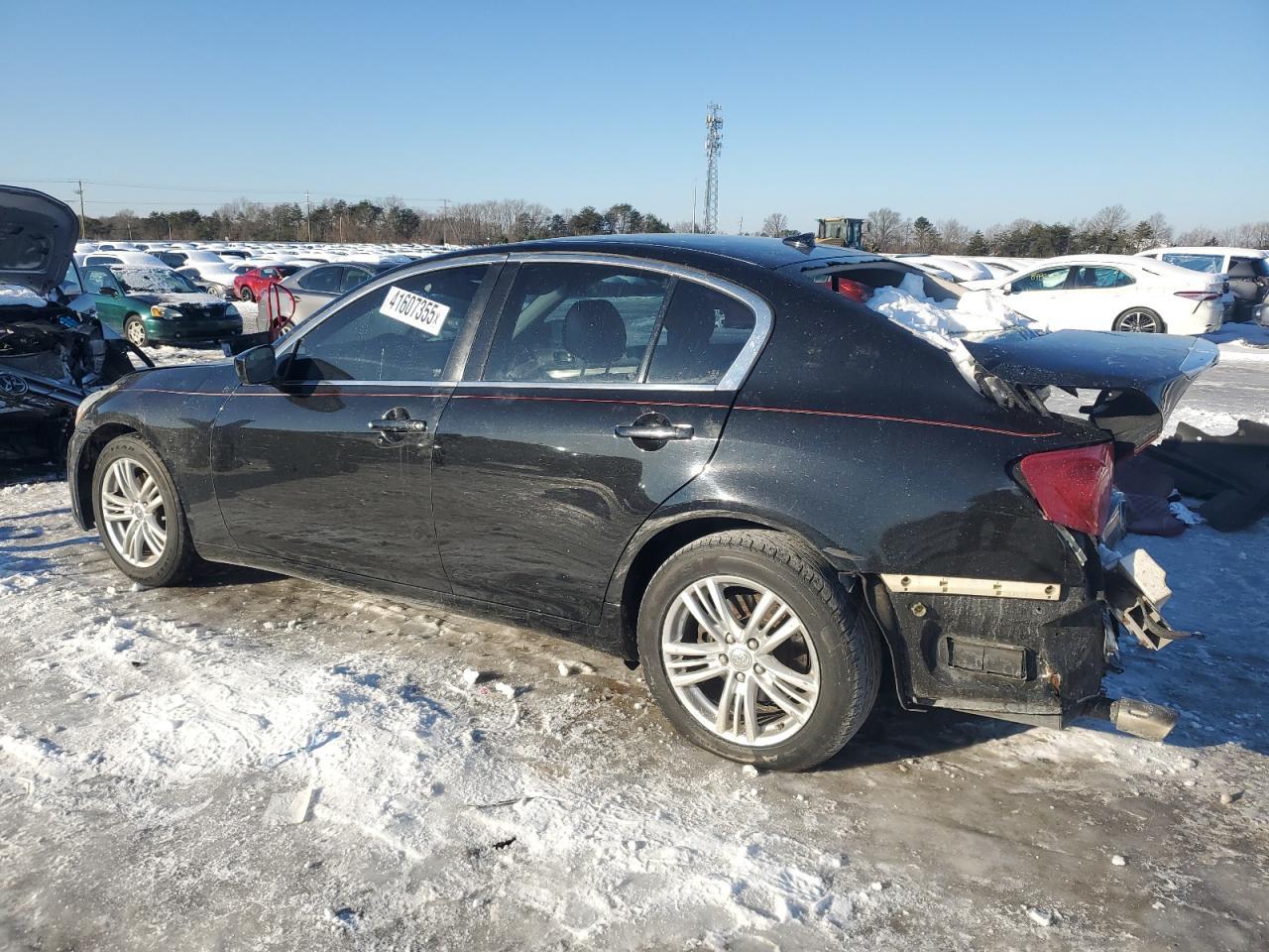 2012 INFINITI G37 - Image 2