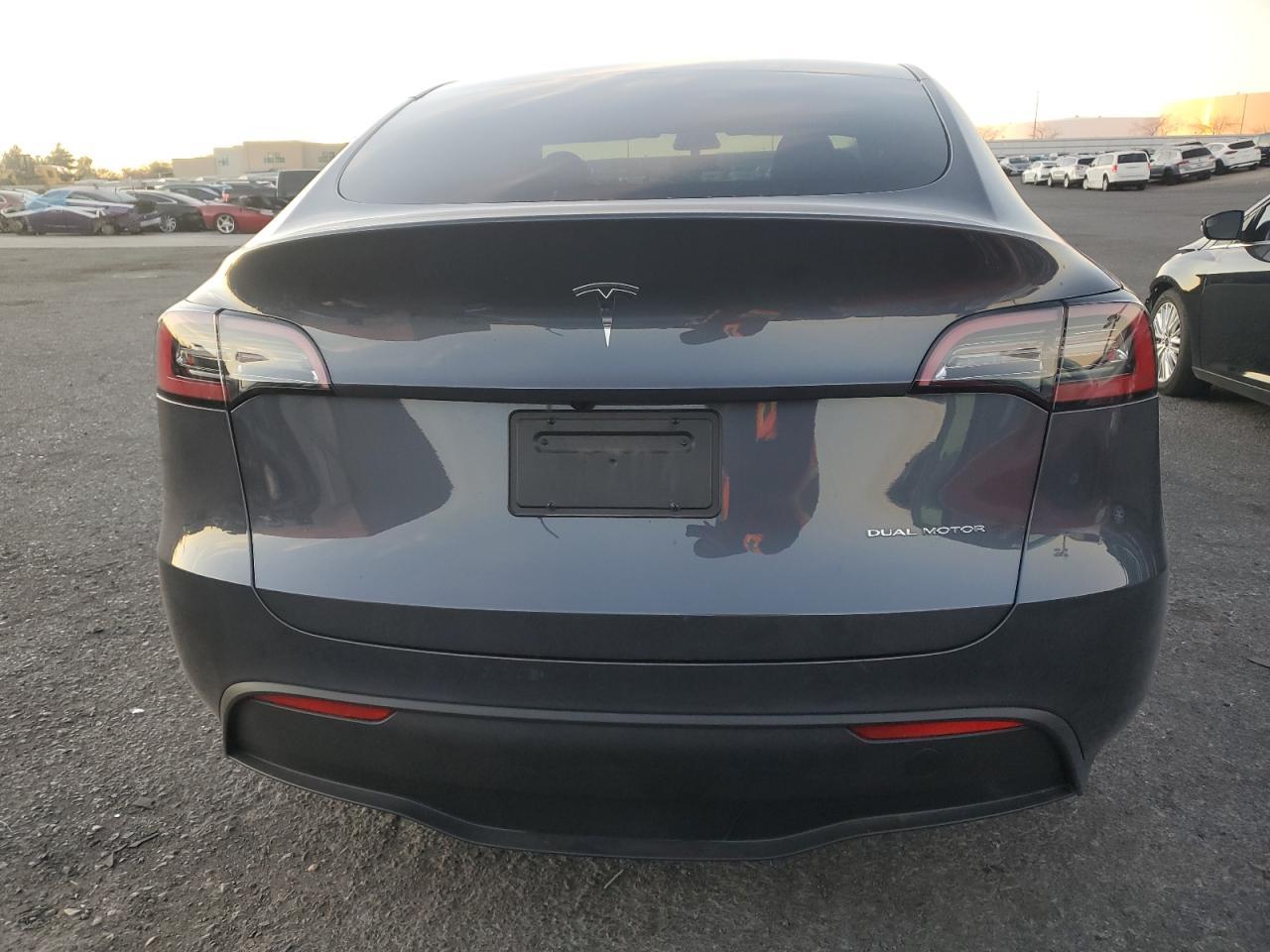 2023 TESLA MODEL Y - Фото 6
