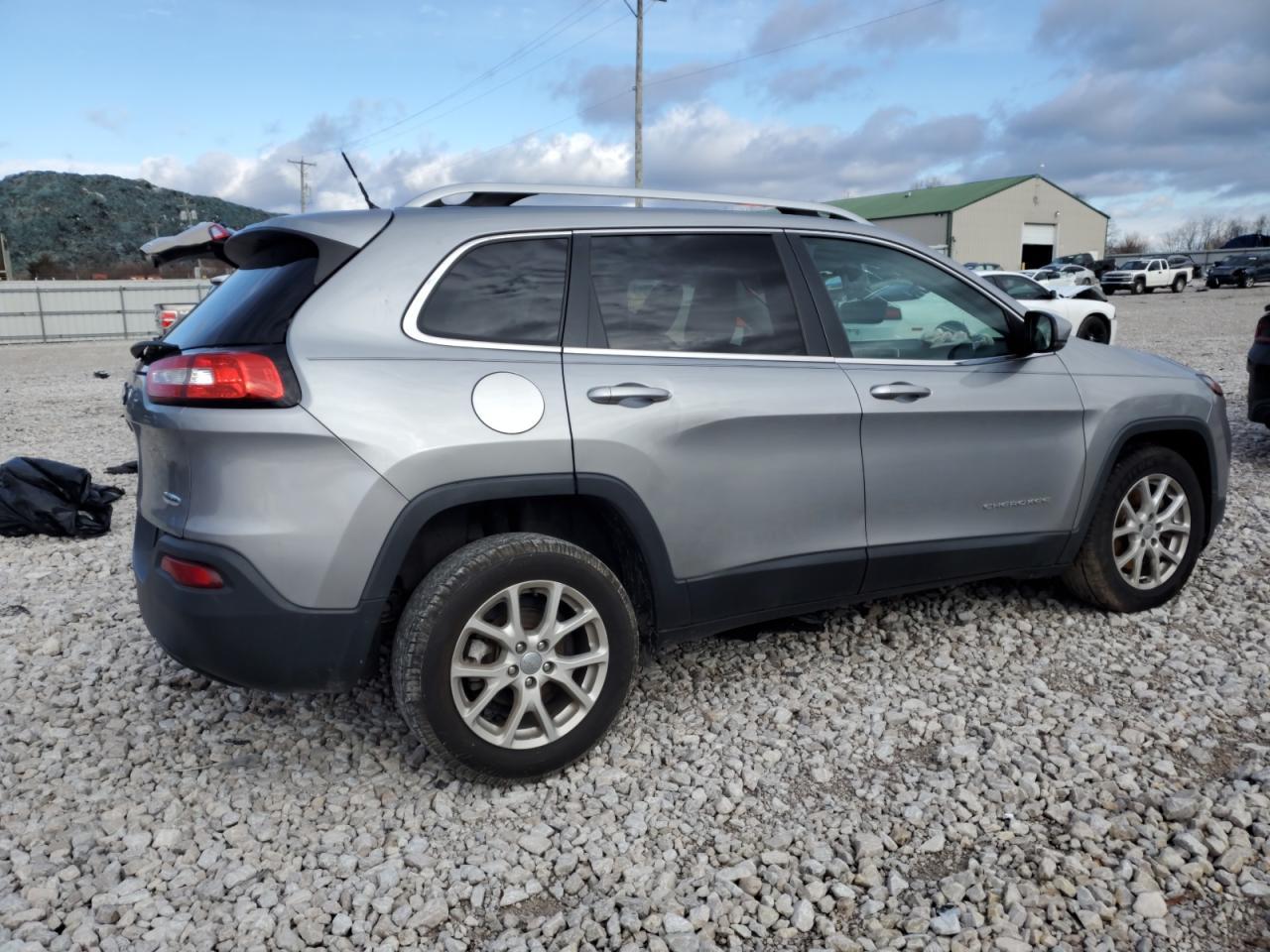 2016 JEEP CHEROKEE L - Image 3