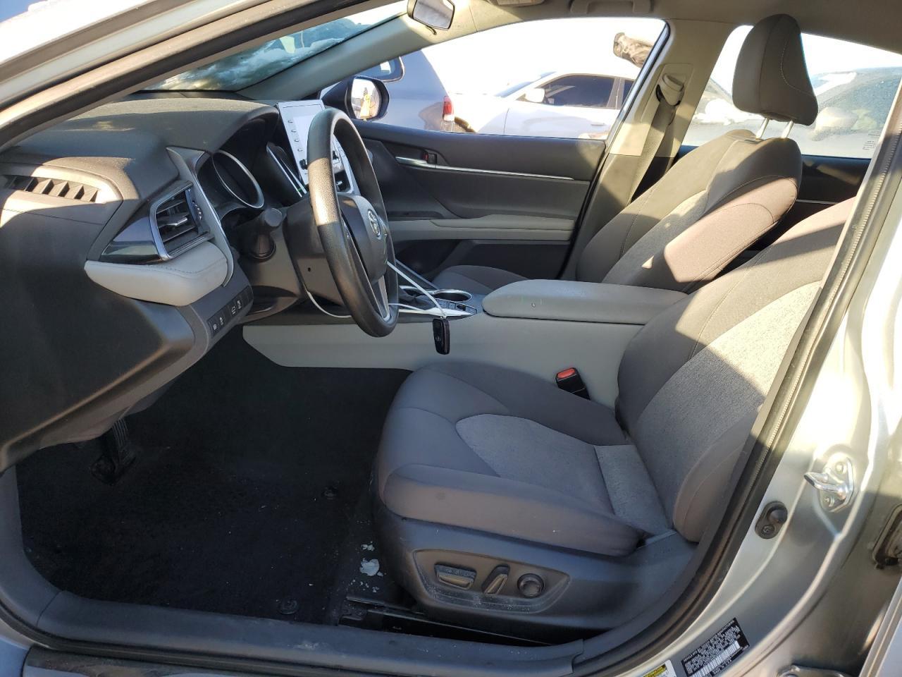 2023 TOYOTA CAMRY LE - Фото 7