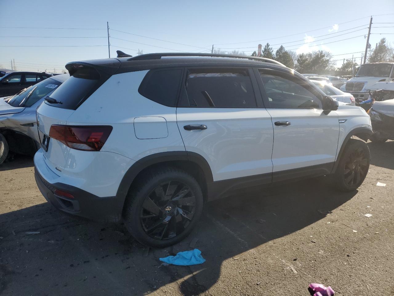 2024 VOLKSWAGEN TAOS SE - Фото 3