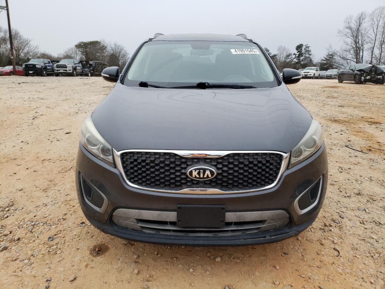 2016 KIA SORENTO LX - Image 5