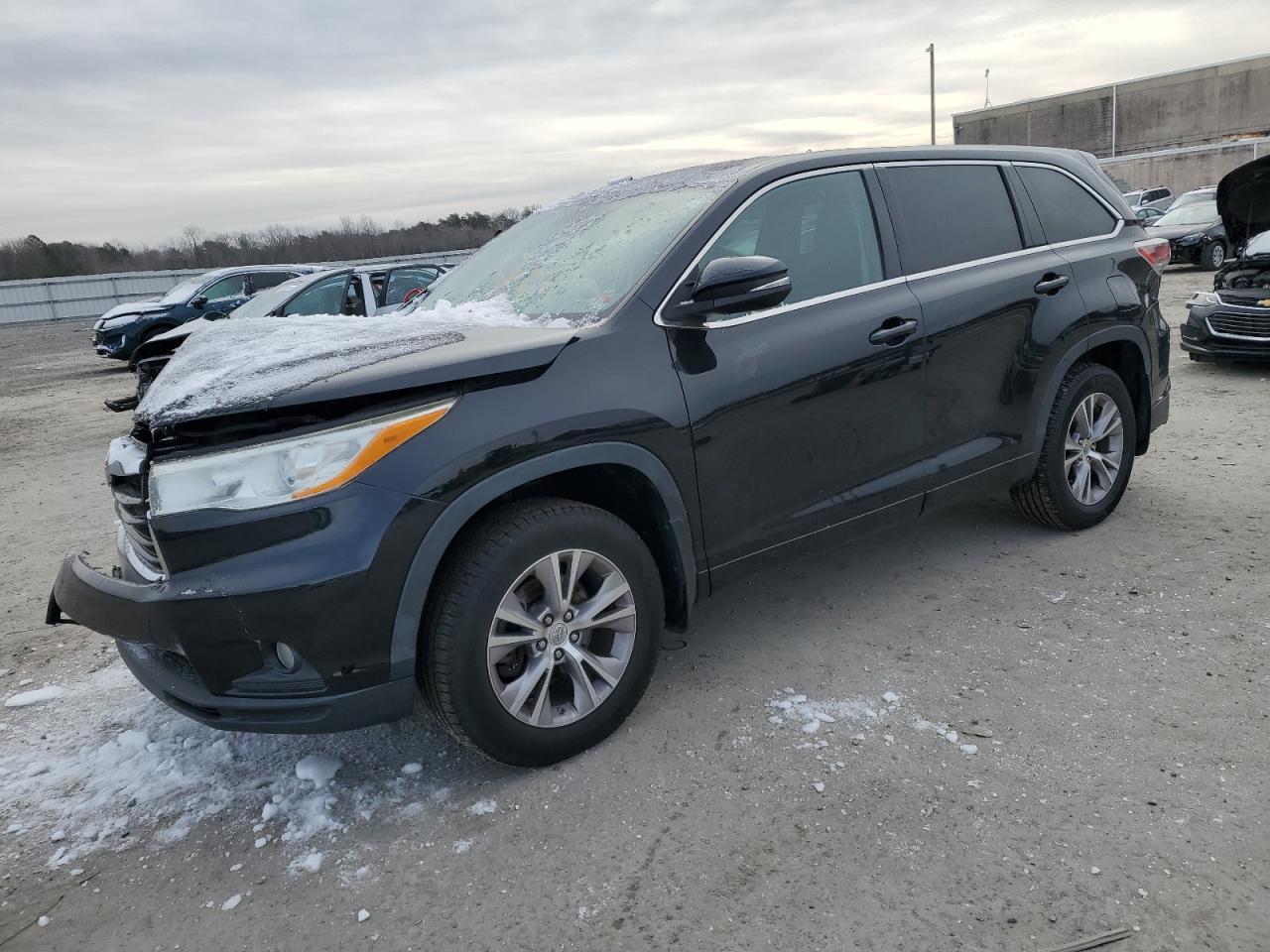 2014 TOYOTA HIGHLANDER