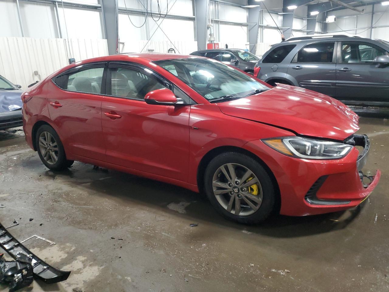 2018 HYUNDAI ELANTRA SE - Фото 4
