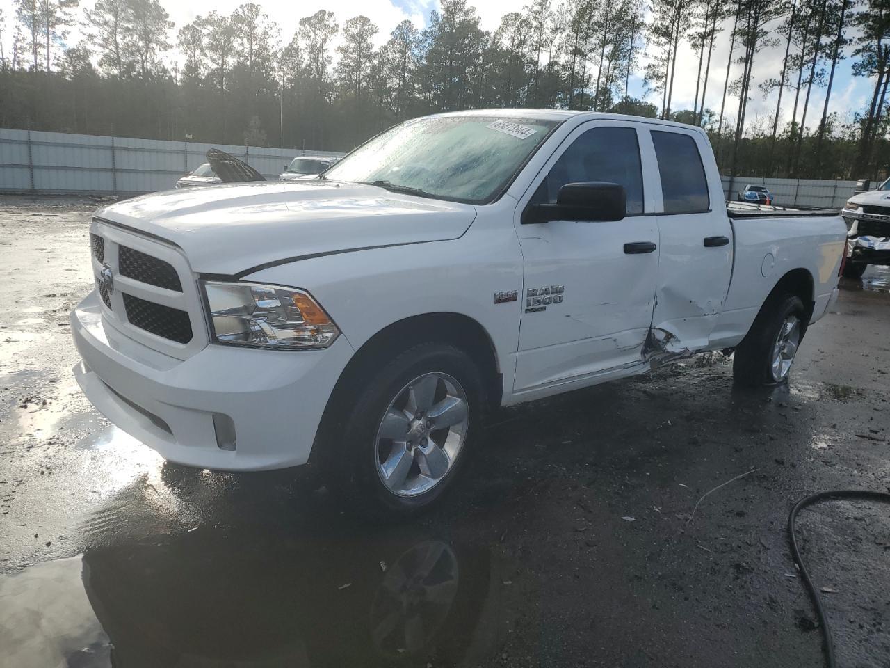 2019 RAM 1500 CLASS