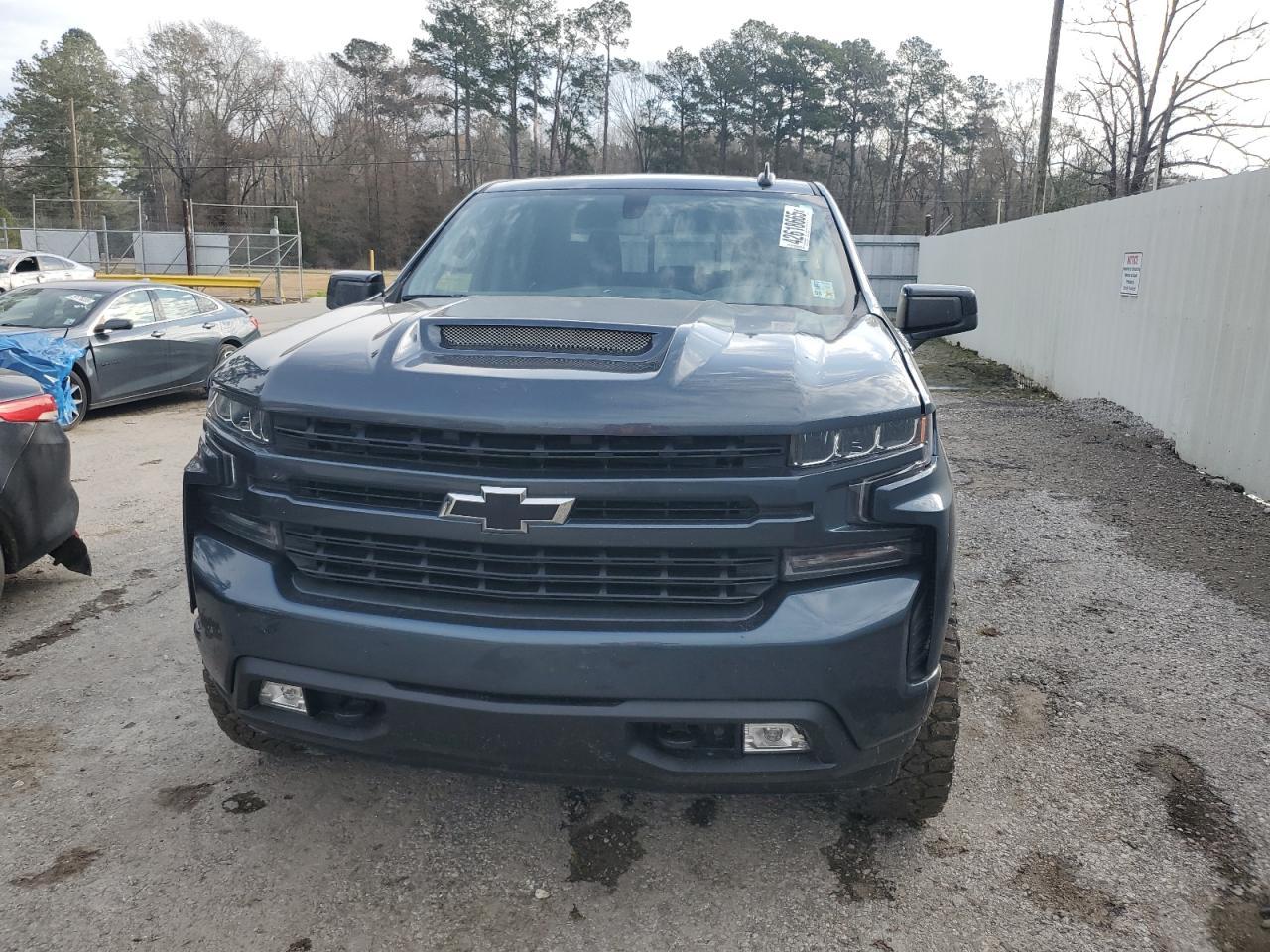 2019 CHEVROLET SILVERADO - Фото 5