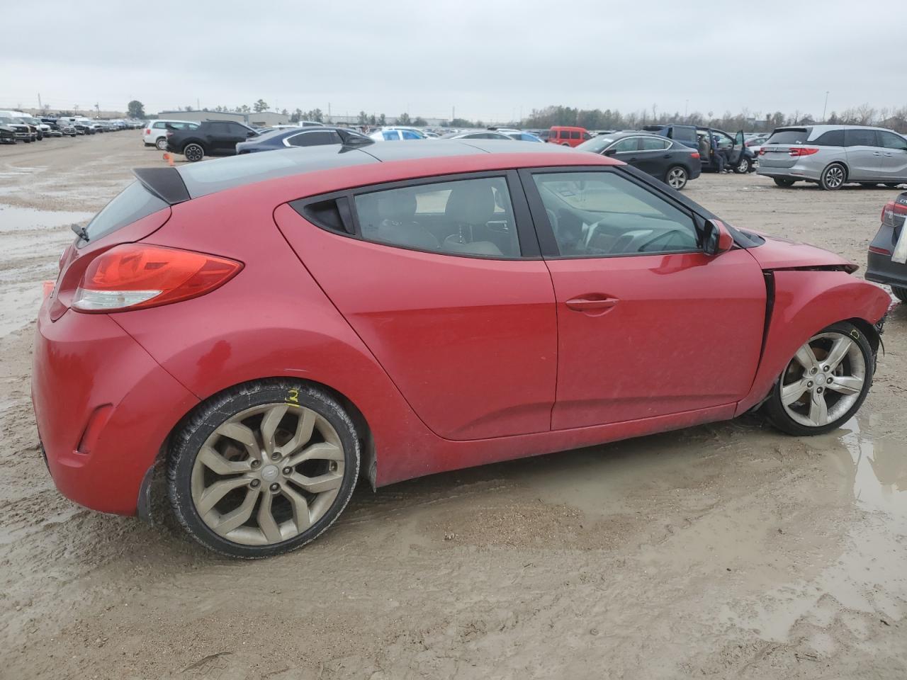 2013 HYUNDAI VELOSTER - Фото 3