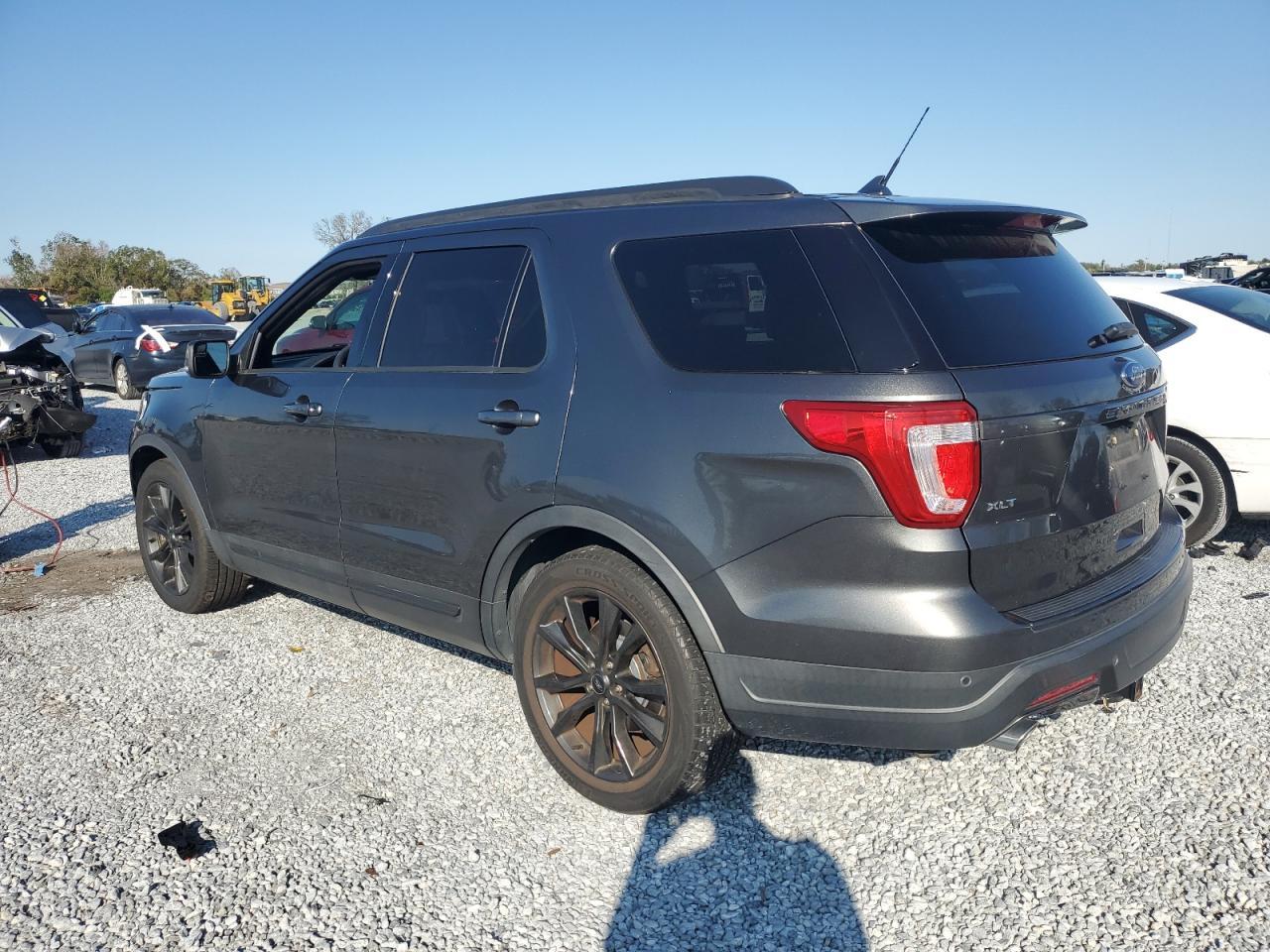 2018 FORD EXPLORER X - Image 2