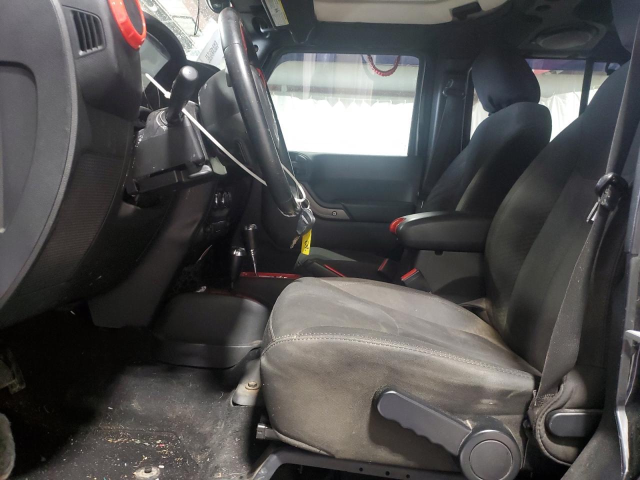 2014 JEEP WRANGLER U - Фото 7